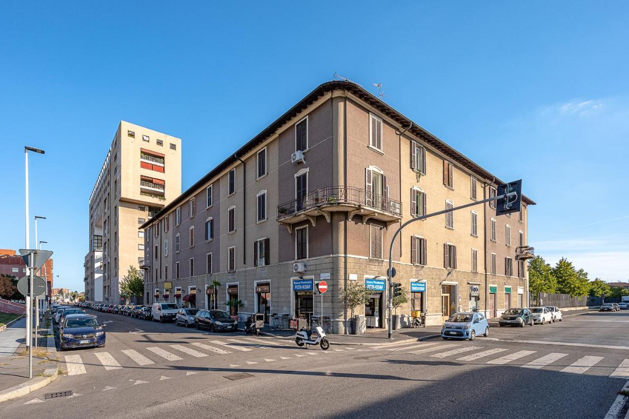 Design Suite In The Heart Of Bicocca University Milano Eksteriør billede